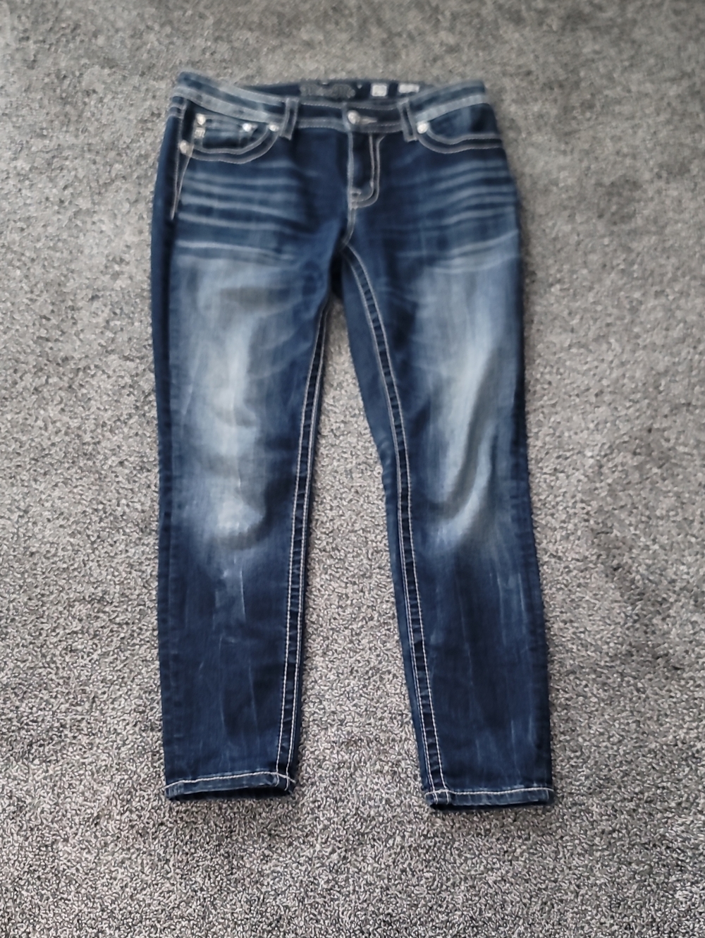 Women’s Dark Blue Washed Jeans